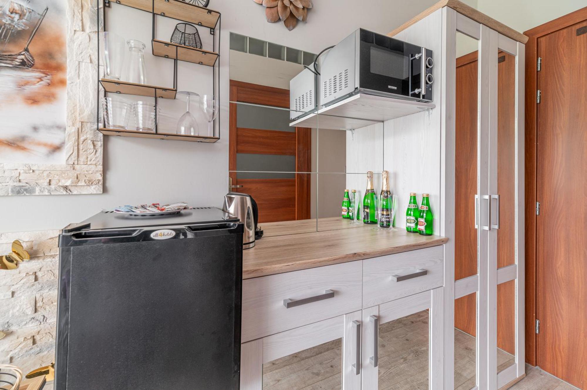 Horyzont Apartamenty- 50M Od Morza!!!Apartamenty Prywatne W Family Dominikana- Self Check In Сянозеты Экстерьер фото